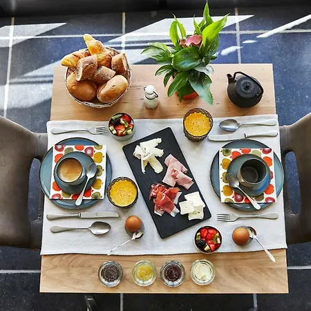 La Maison De Nathalie Alojamento de Acomodação e Pequeno-almoço 3*