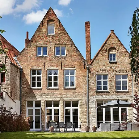 فندق مبيت وإفطار La Maison De Nathalie بروج